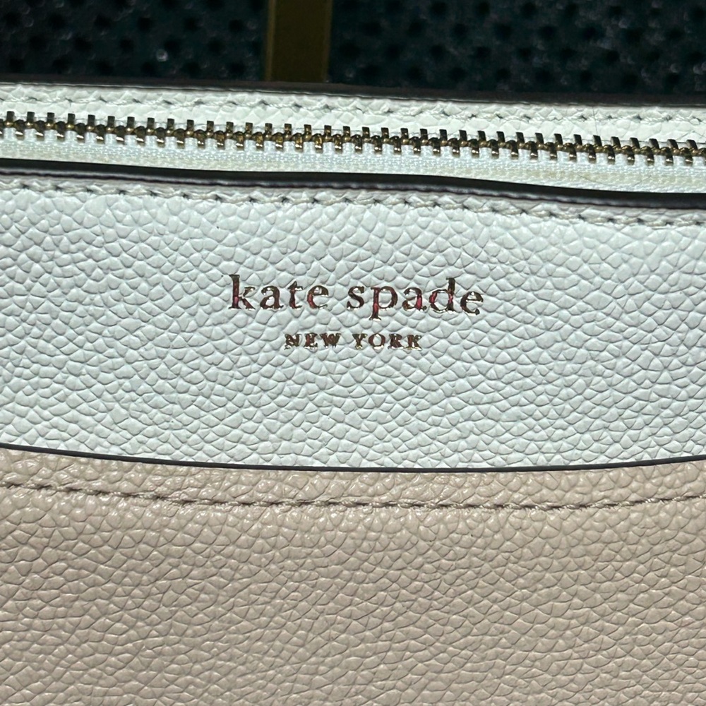Kate Spade New York Two-tone Jackson Medium Triple Gusset Crossbody NWOT - Picture 2 of 16
